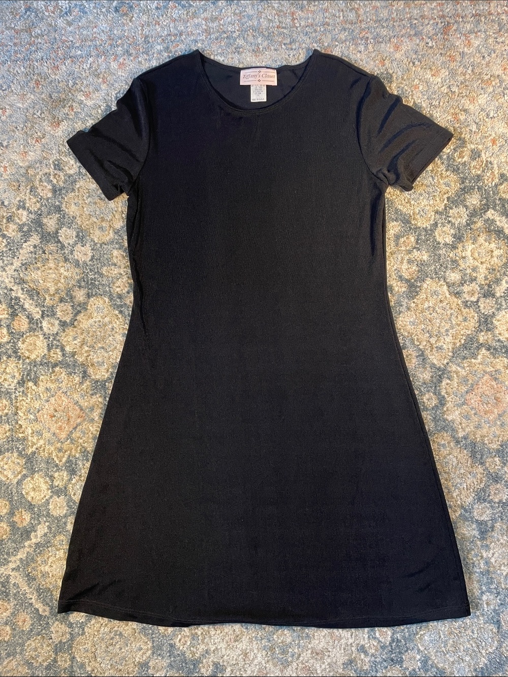 Classic Tiffany’s Closet Black Midi T-Shirt Dress - Comfortable Everyday Style